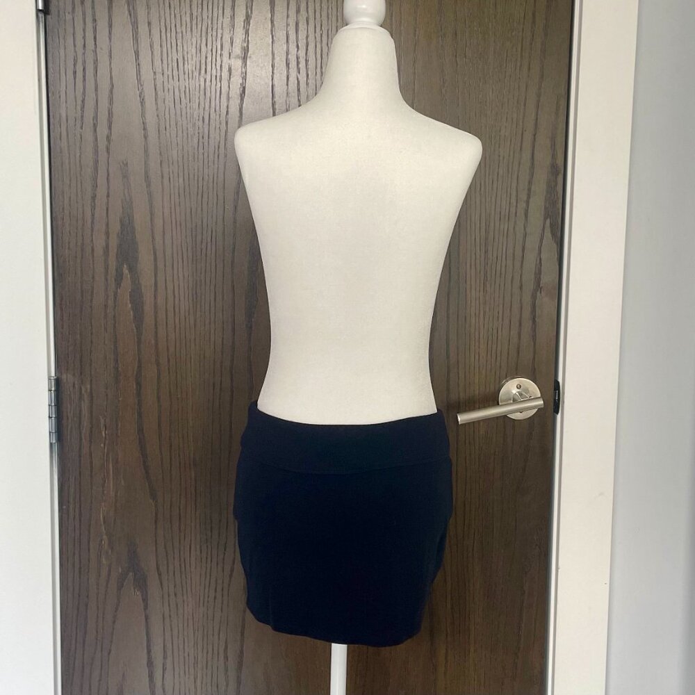 H&M Divide Mini Skirt - Picture 4 of 7